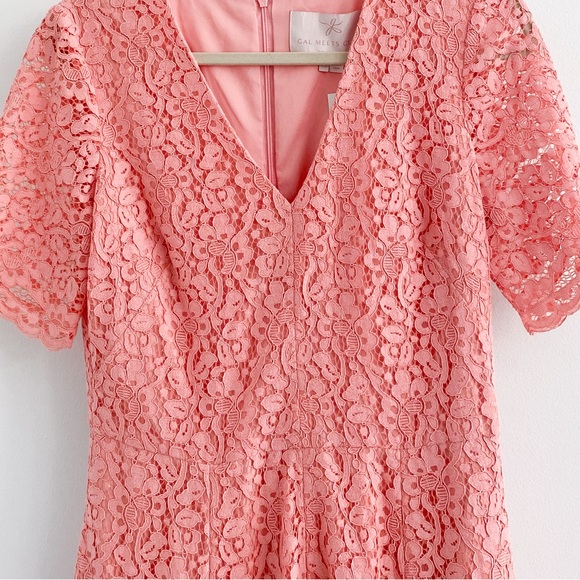 BNWT Gal Meets Glam Louisa Dress - size 6 - Picture 4 of 6